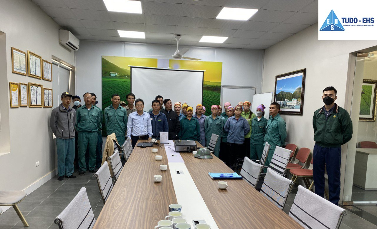 HUẤN LUYỆN ATVSLĐ TẠI CÔNG TY TNHH SATOEN VIỆT NAM